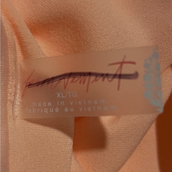 Free People/ FP Movement Little Bit of Love Skort Pastel Peach Size XL - Picture 8 of 8